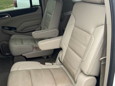Used 2020 GMC Yukon XL Denali w/ Open Road Package image 8
