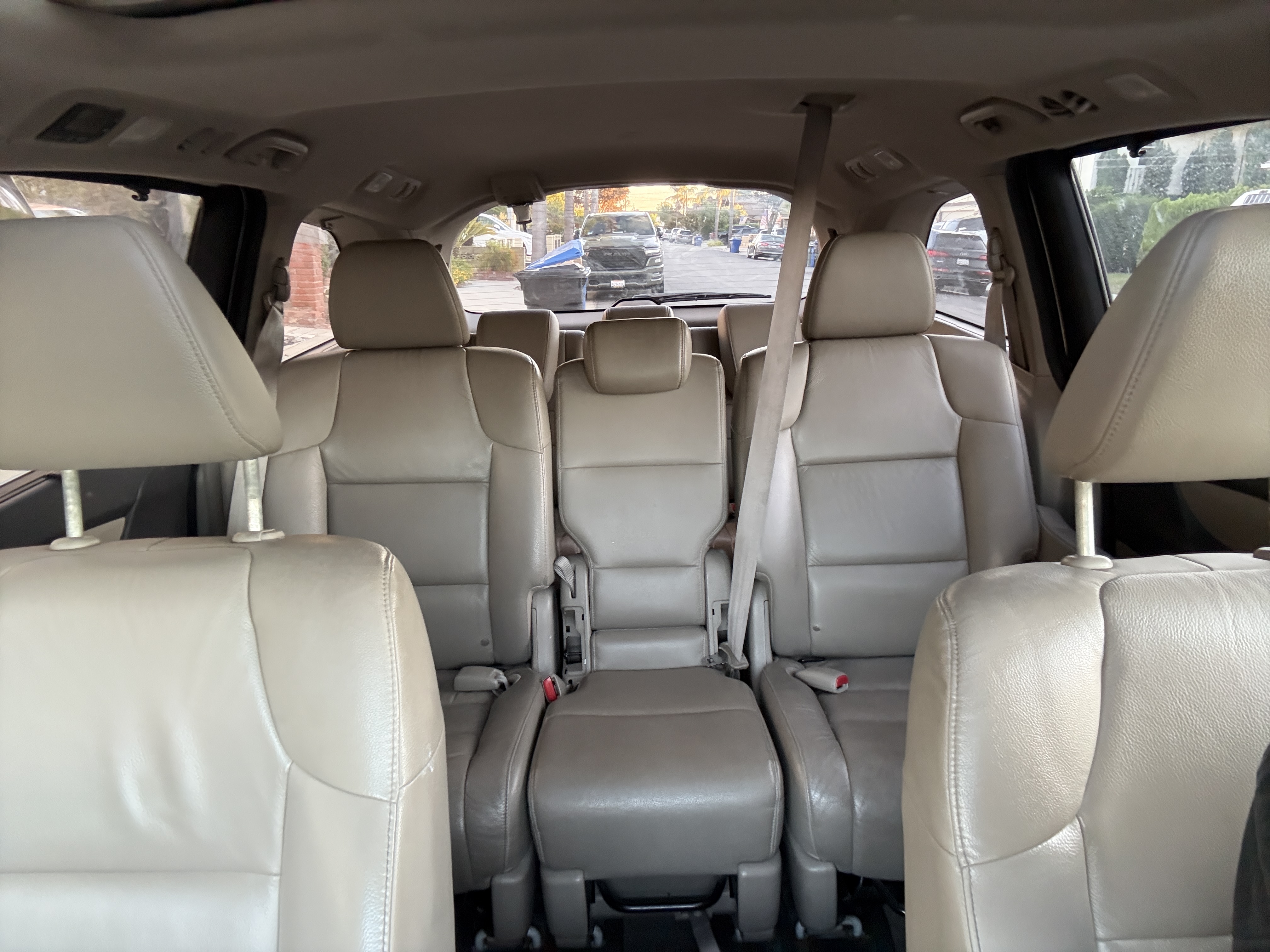 Used 2011 Honda Odyssey EX-L image 11