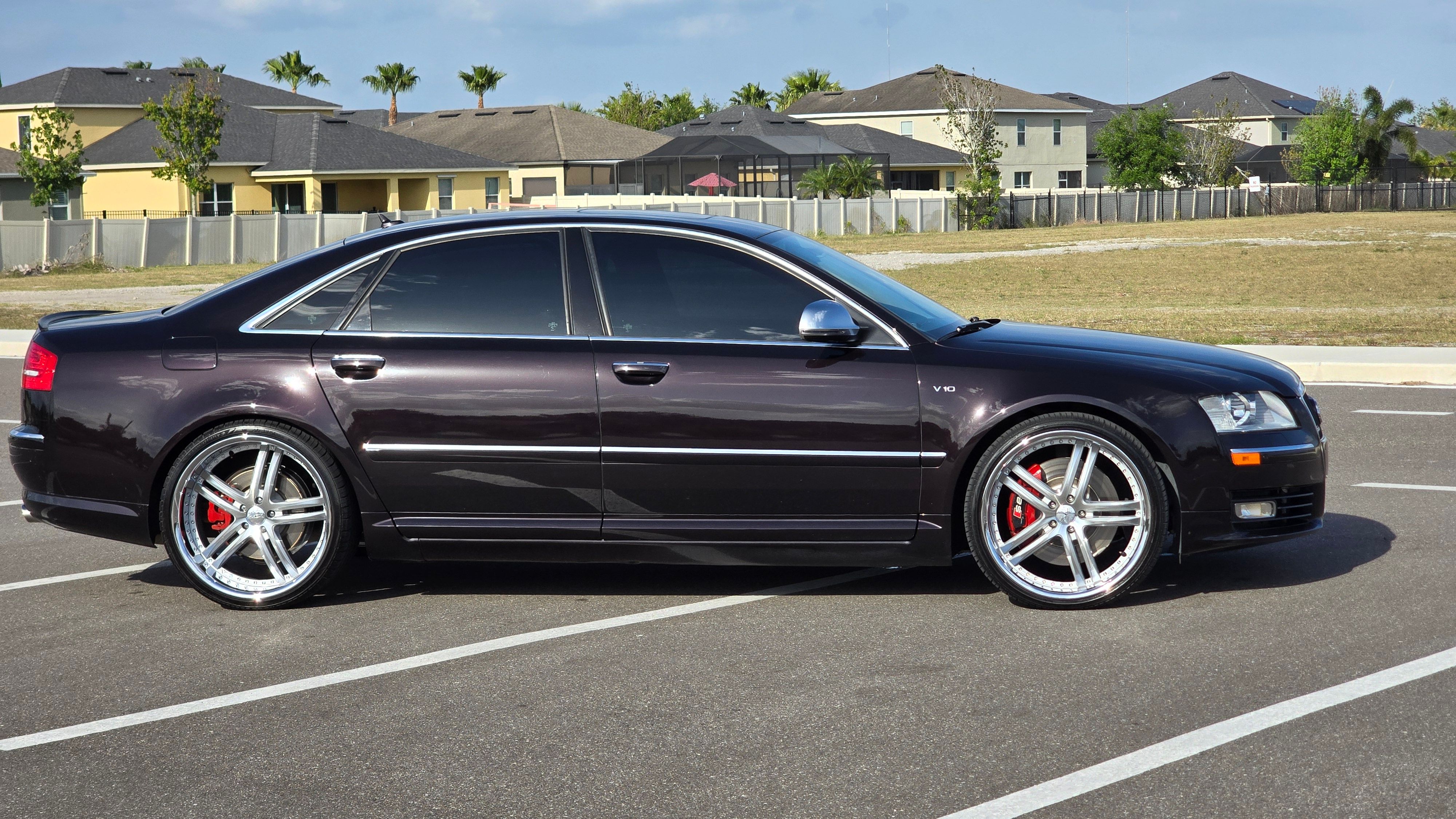 Used 2009 Audi S8 AWD/4WD image 5