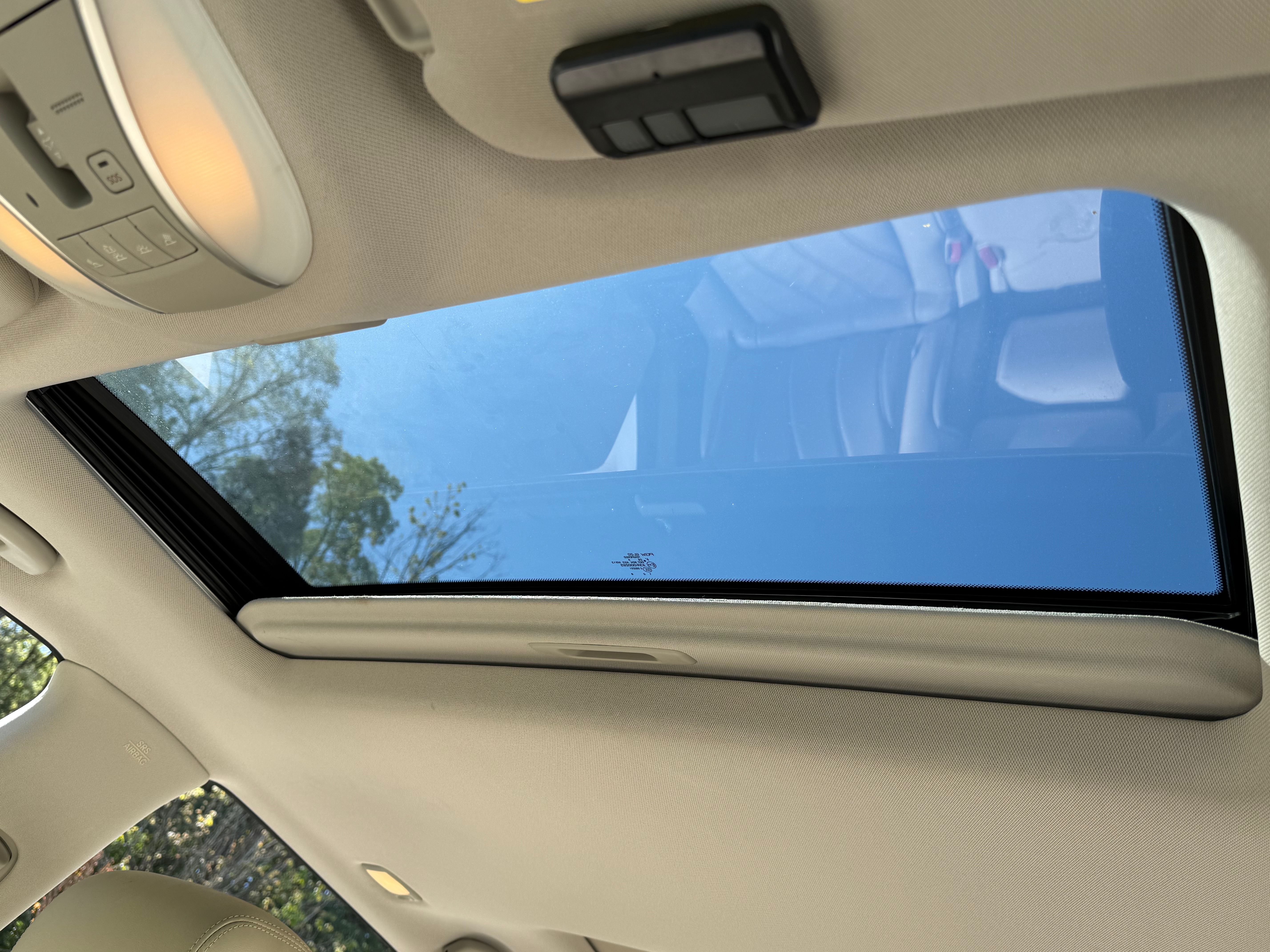 Used 2015 INFINITI QX60 FWD w/ Deluxe Touring Package image 16
