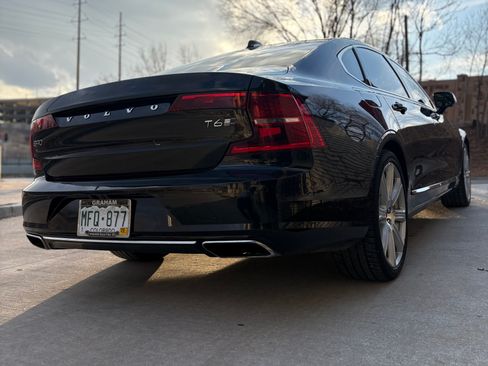 Used 2018 Volvo S90 T6 Inscription w/ Convenience Package image 11