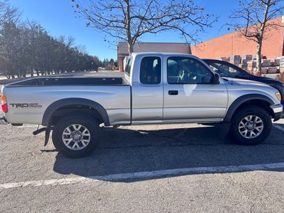 Used 2004 Toyota Tacoma 4x4 Xtracab V6