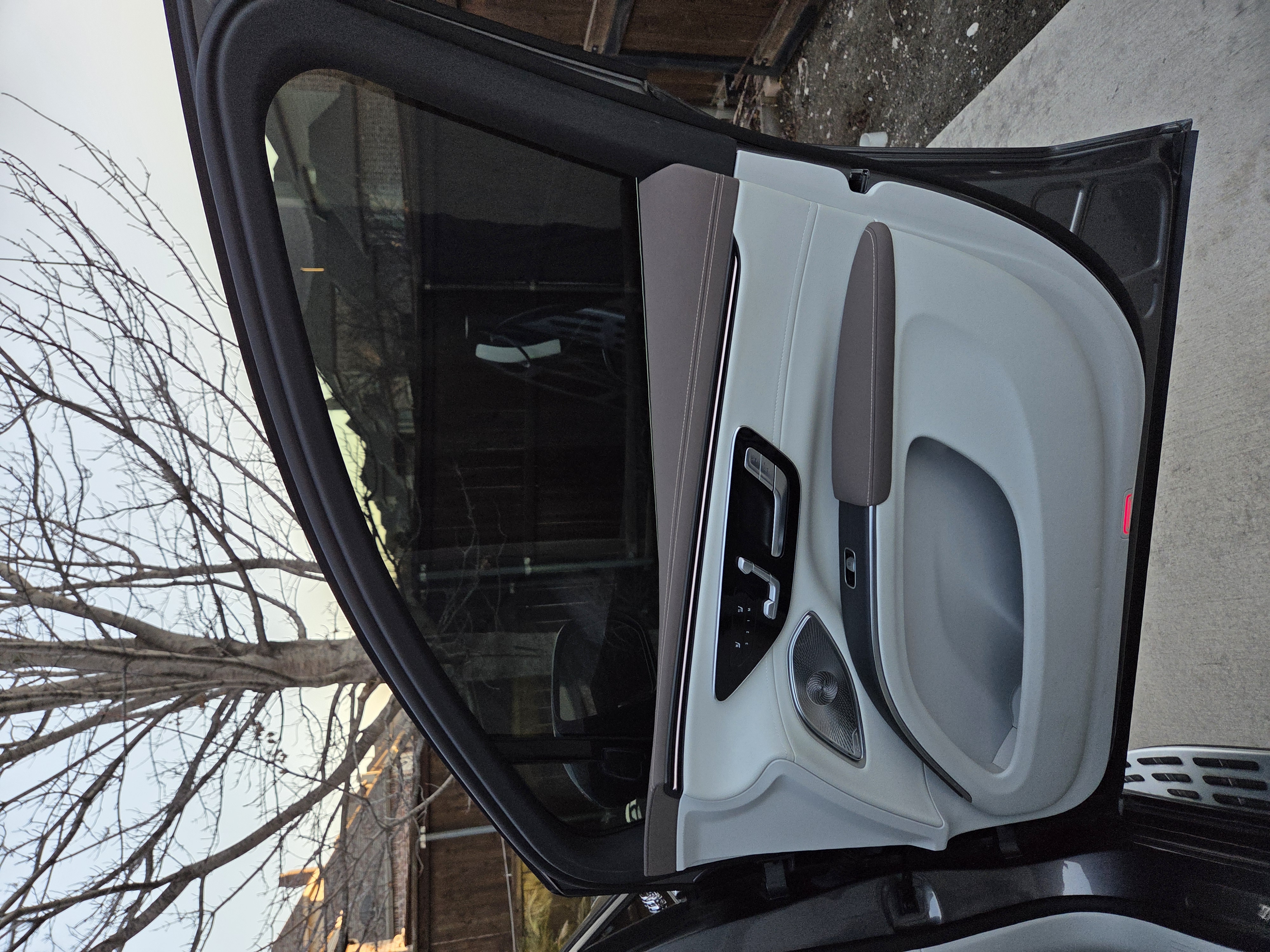 Used 2023 Mercedes-Benz EQS 450+ SUV image 8