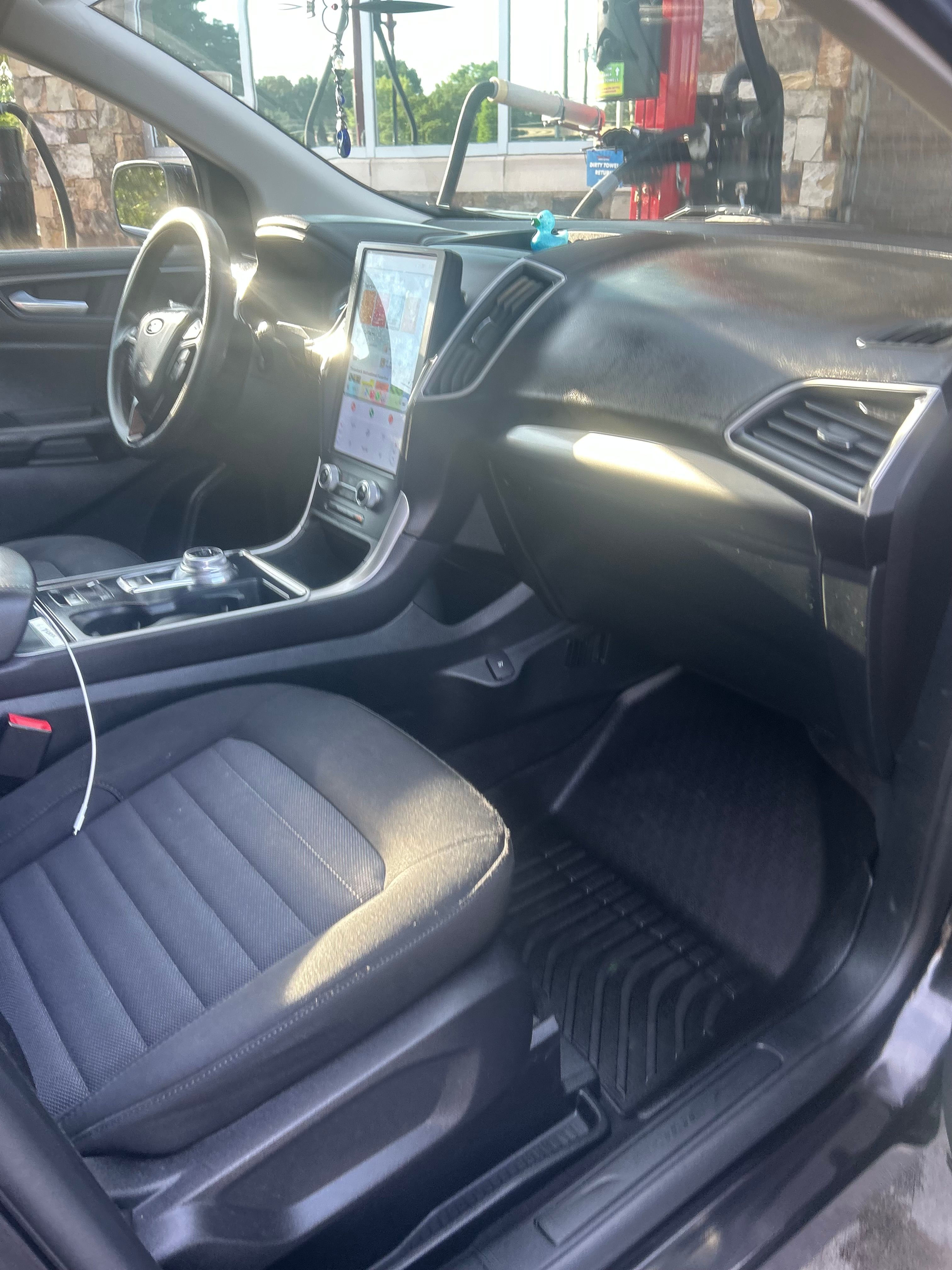 Used 2023 Ford Edge SE w/ Black Appearance Package AWD/4WD image 23