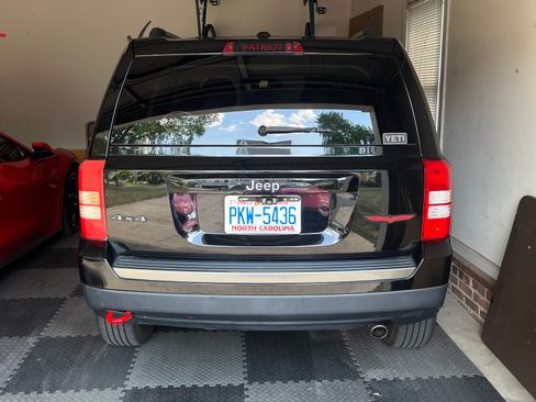 Used 2016 Jeep Patriot Sport w/ Power Value Group AWD/4WD image 13