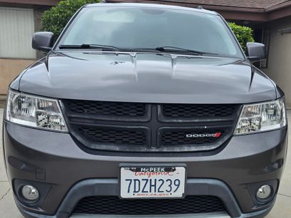 Used 2014 Dodge Journey SXT w/ Flexible Seating Group