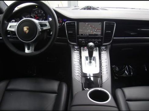 Used 2012 Porsche Panamera Turbo S image 8