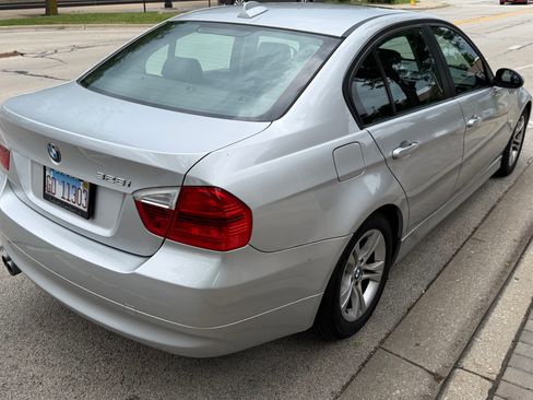 Used 2008 BMW 328i Sedan RWD image 2