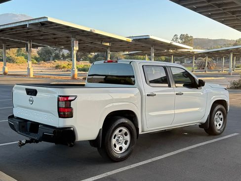 Used 2022 Nissan Frontier S w/ Technology Package RWD image 6
