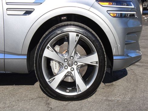 Used 2023 Genesis GV80 3.5T w/ Prestige Package image 12