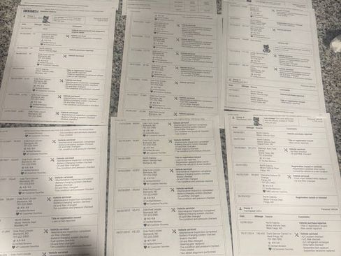 Used 2005 Ford Five Hundred Limited image 9