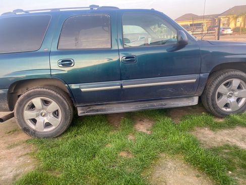 Used 2005 Chevrolet Tahoe LT w/ LT Preferred Equipment Group image 5