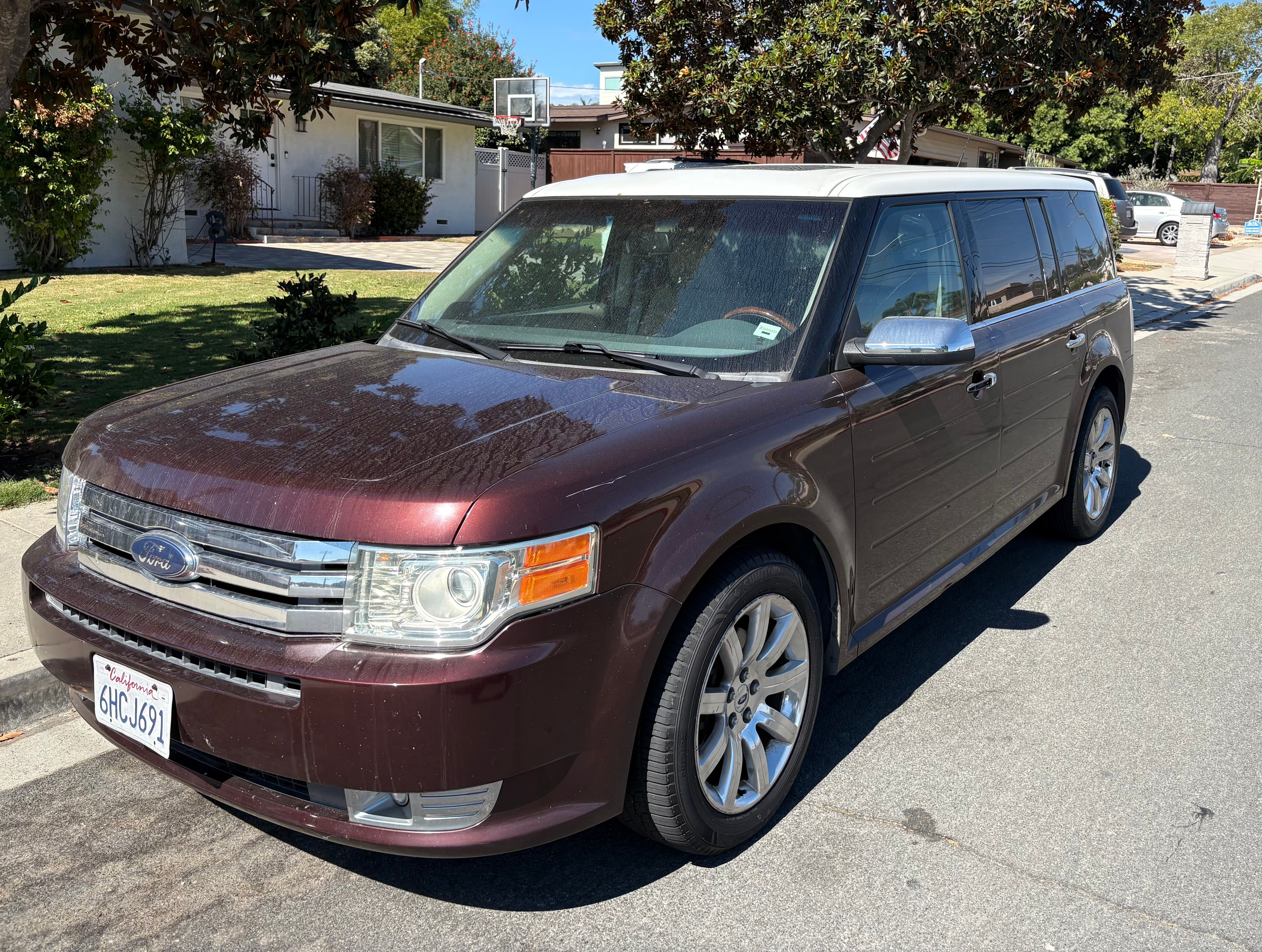 Used 2009 Ford Flex Limited FWD image 1