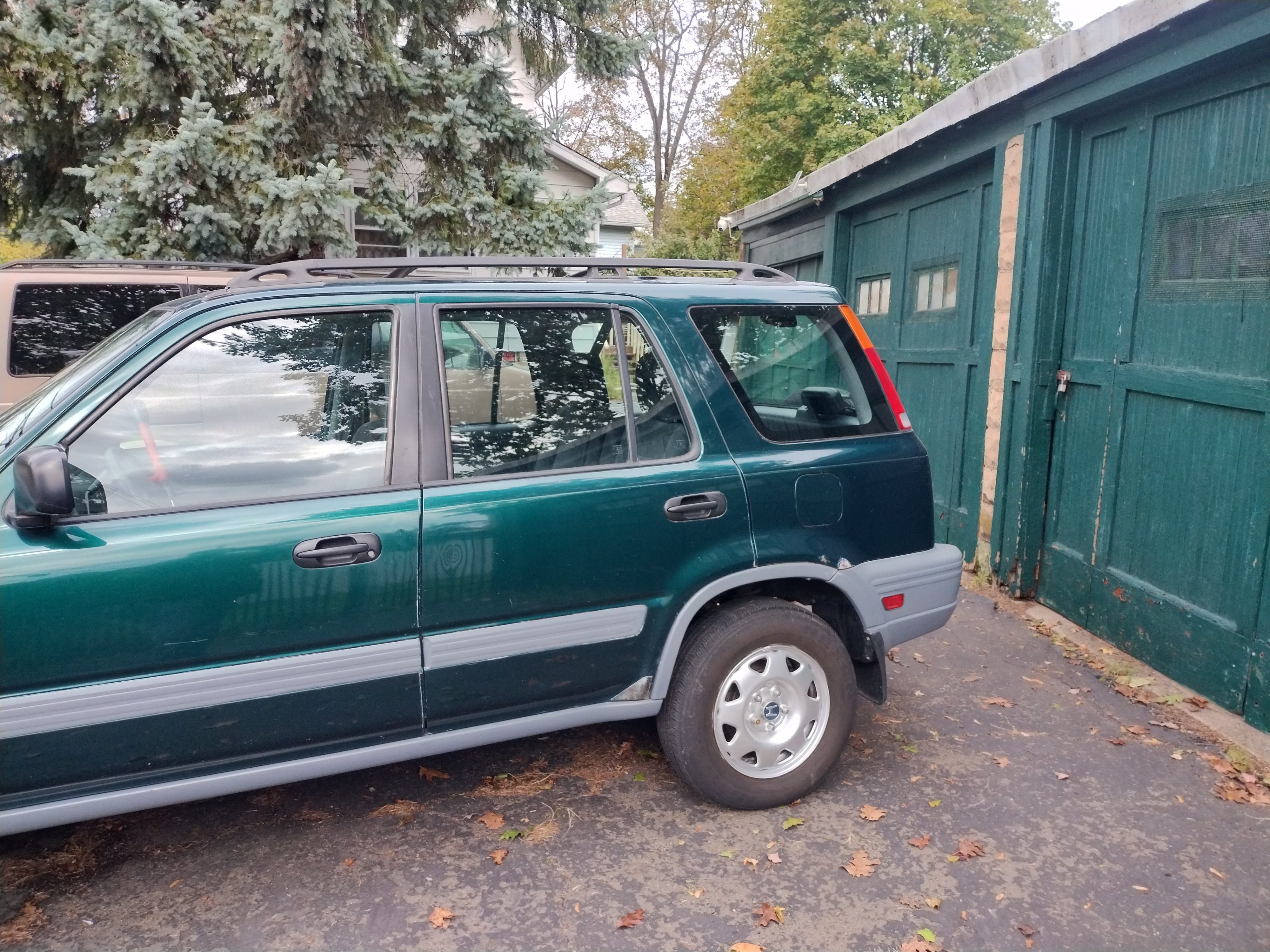 Used 2001 Honda CR-V LX image 5
