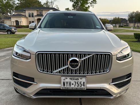 Used 2018 Volvo XC90 T6 Inscription image 16