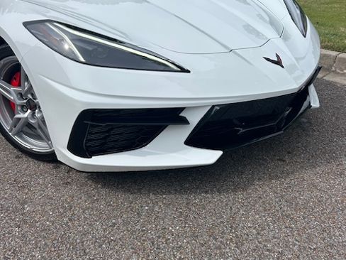 Used 2024 Chevrolet Corvette Stingray Coupe w/ 1LT RWD image 4