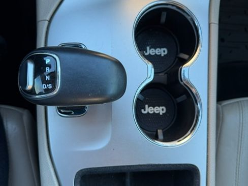 Used 2014 Jeep Grand Cherokee Limited RWD image 14