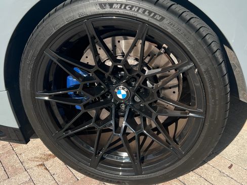 Used 2022 BMW M4 xDrive Competition AWD/4WD image 10