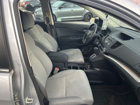 Used 2016 Honda CR-V LX image 8