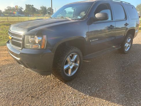 Used 2008 Chevrolet Tahoe LS w/ Max Trailering Package AWD/4WD image 13