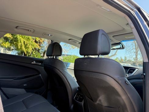 Used 2017 Hyundai Tucson Limited w/ Limited Ultimate Package 03 image 23