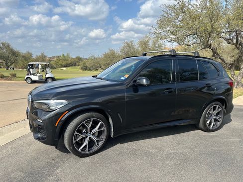 Used 2019 BMW X5 xDrive40i w/ M Sport Package AWD/4WD image 5