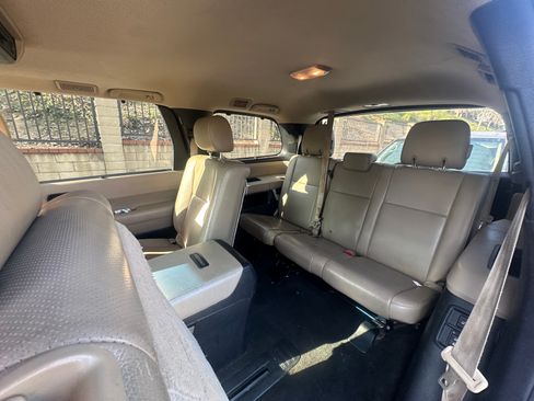 Used 2012 Toyota Sequoia Platinum image 17