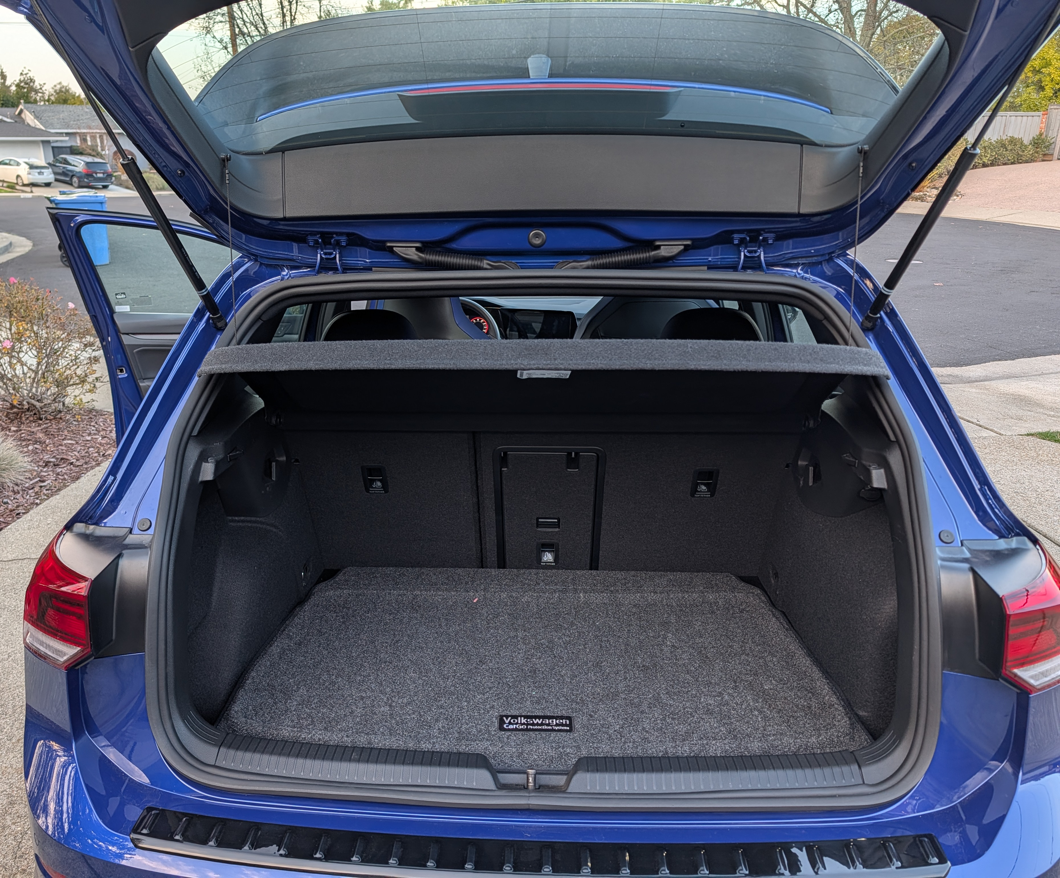 Used 2024 Volkswagen Golf R AWD/4WD image 16