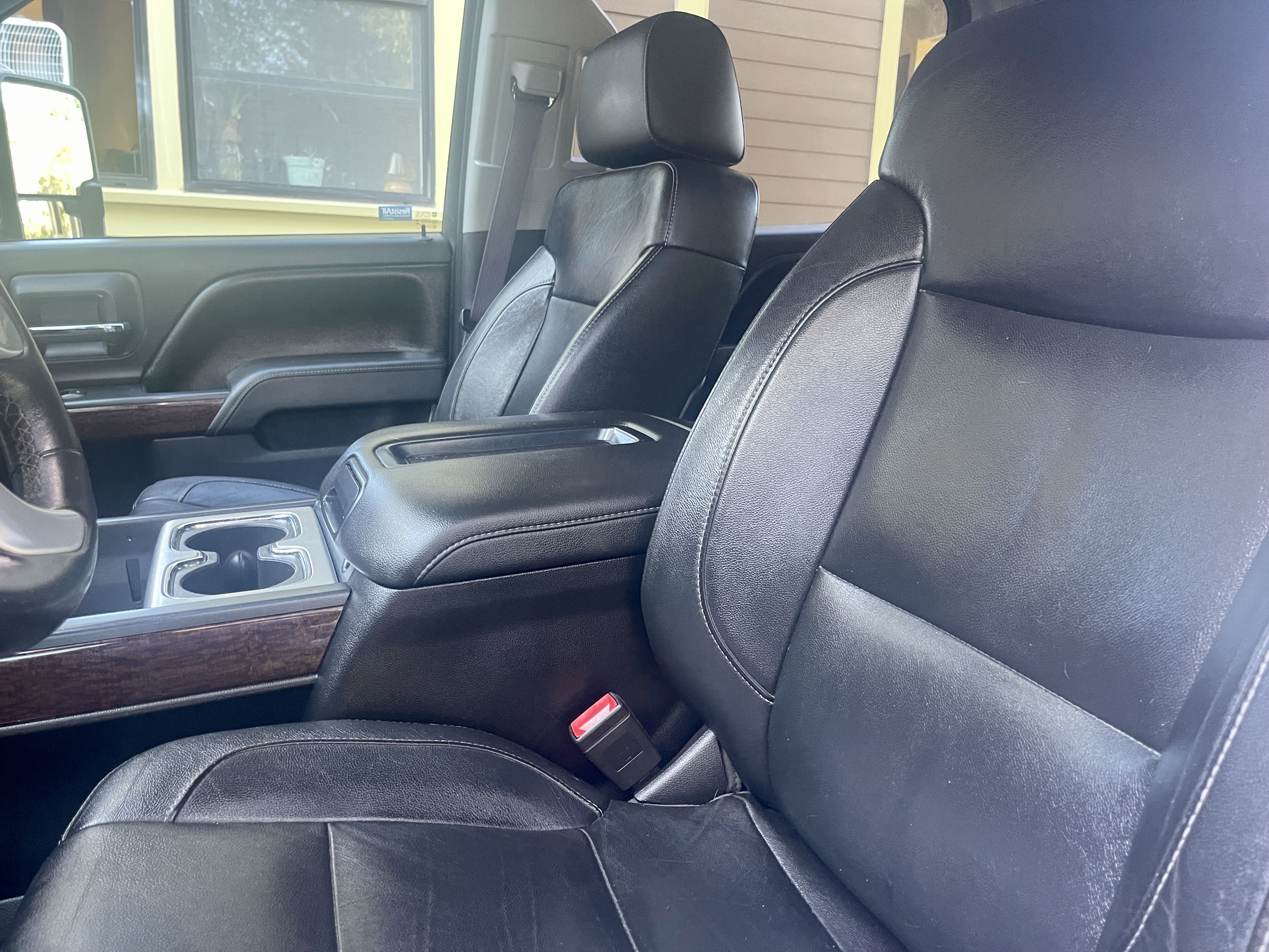 Used 2015 GMC Sierra 2500 SLT w/ Duramax Plus Package AWD/4WD image 17