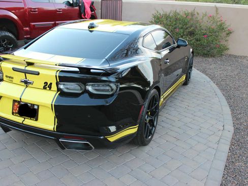 Used 2020 Chevrolet Camaro SS image 5