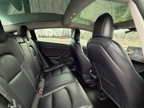 Used 2022 Tesla Model 3 Long Range image 6