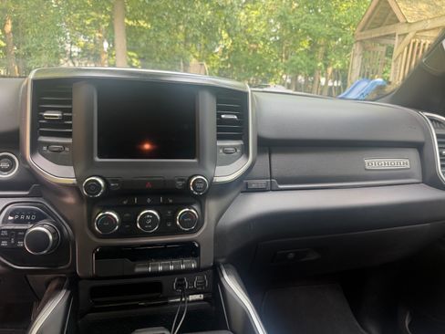 Used 2020 RAM 1500 Big Horn AWD/4WD image 16