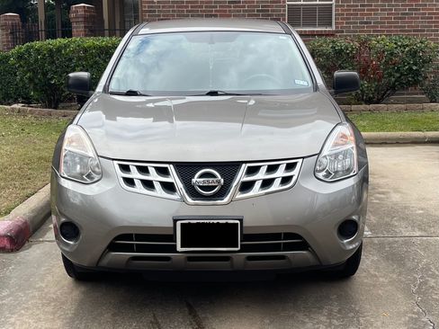 Used 2011 Nissan Rogue S image 10