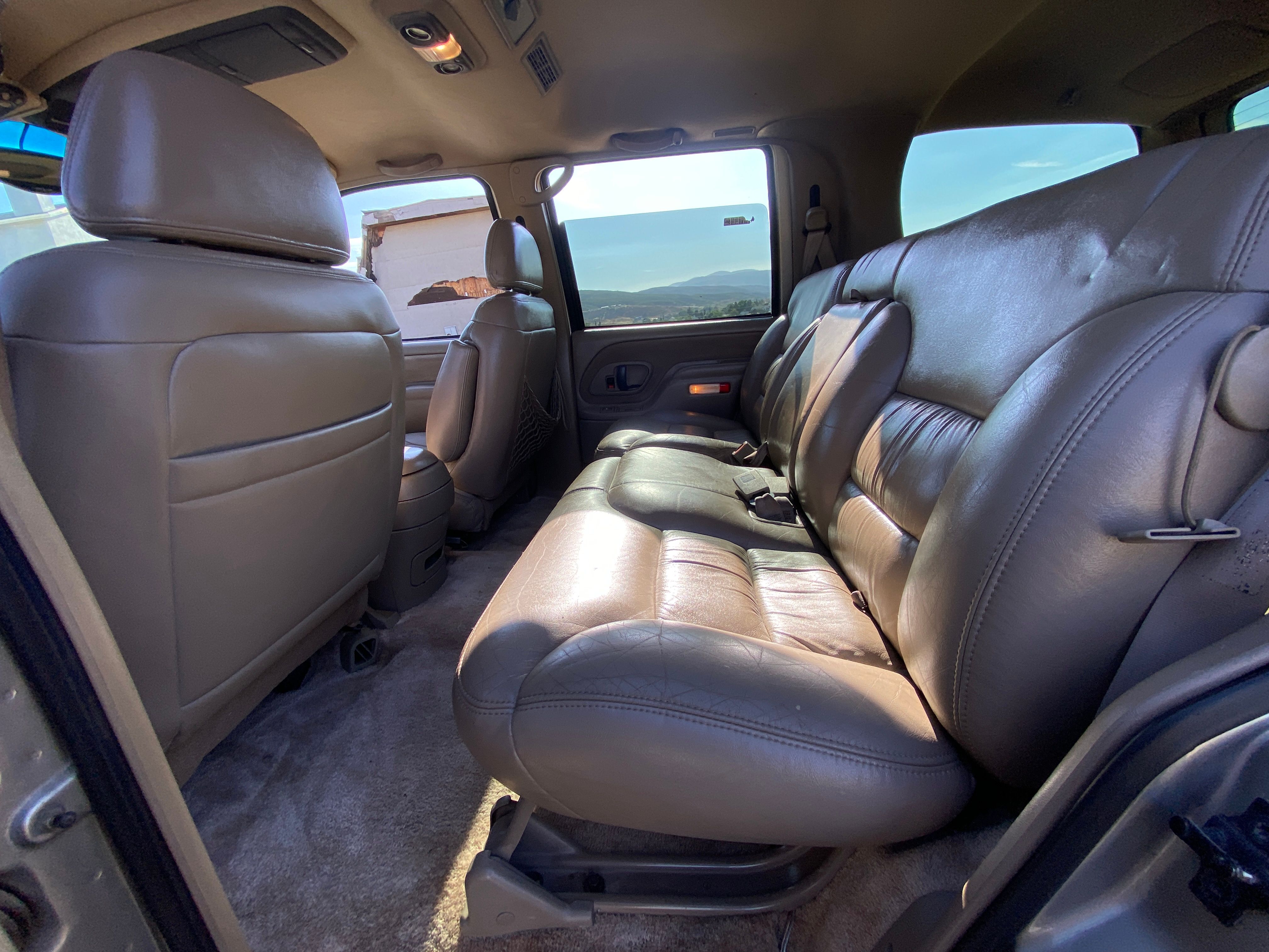 Used 1999 Chevrolet Tahoe 2WD w/ Comfort & Security Pkg image 9