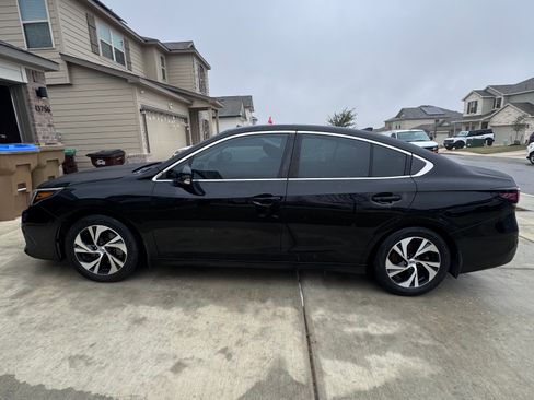 Used 2020 Subaru Legacy Premium image 9