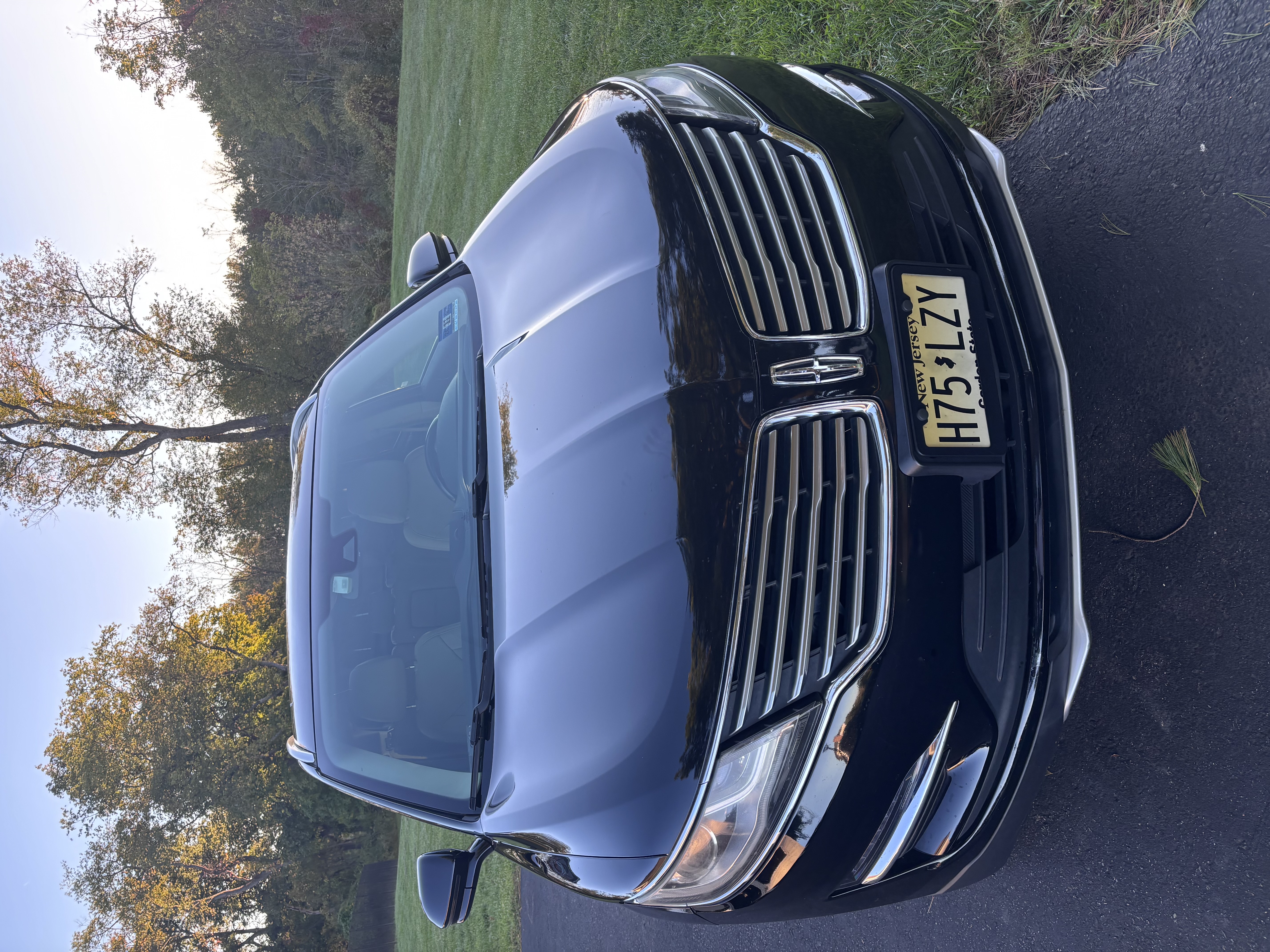 Used 2017 Lincoln MKC Reserve w/ Lincoln MKC Climate Package AWD/4WD image 4