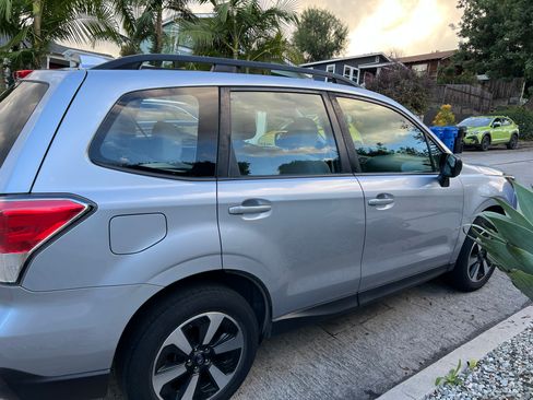 Used 2018 Subaru Forester 2.5i w/ Alloy Wheel Package image 12