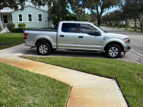 Used 2019 Ford F150 XLT image 7