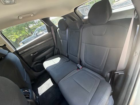 Used 2022 Hyundai Tucson SEL FWD image 14
