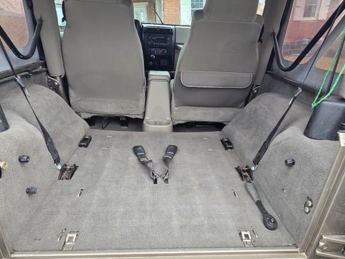 Used 2003 Jeep Wrangler Sahara image 8