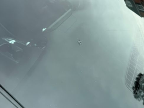 Used 2019 Chevrolet Malibu LT image 25