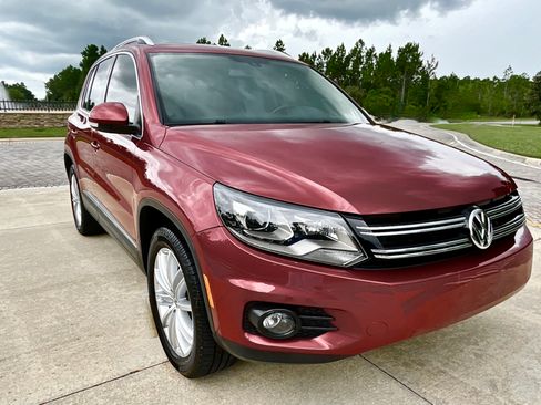 Used 2016 Volkswagen Tiguan SE AWD/4WD image 4
