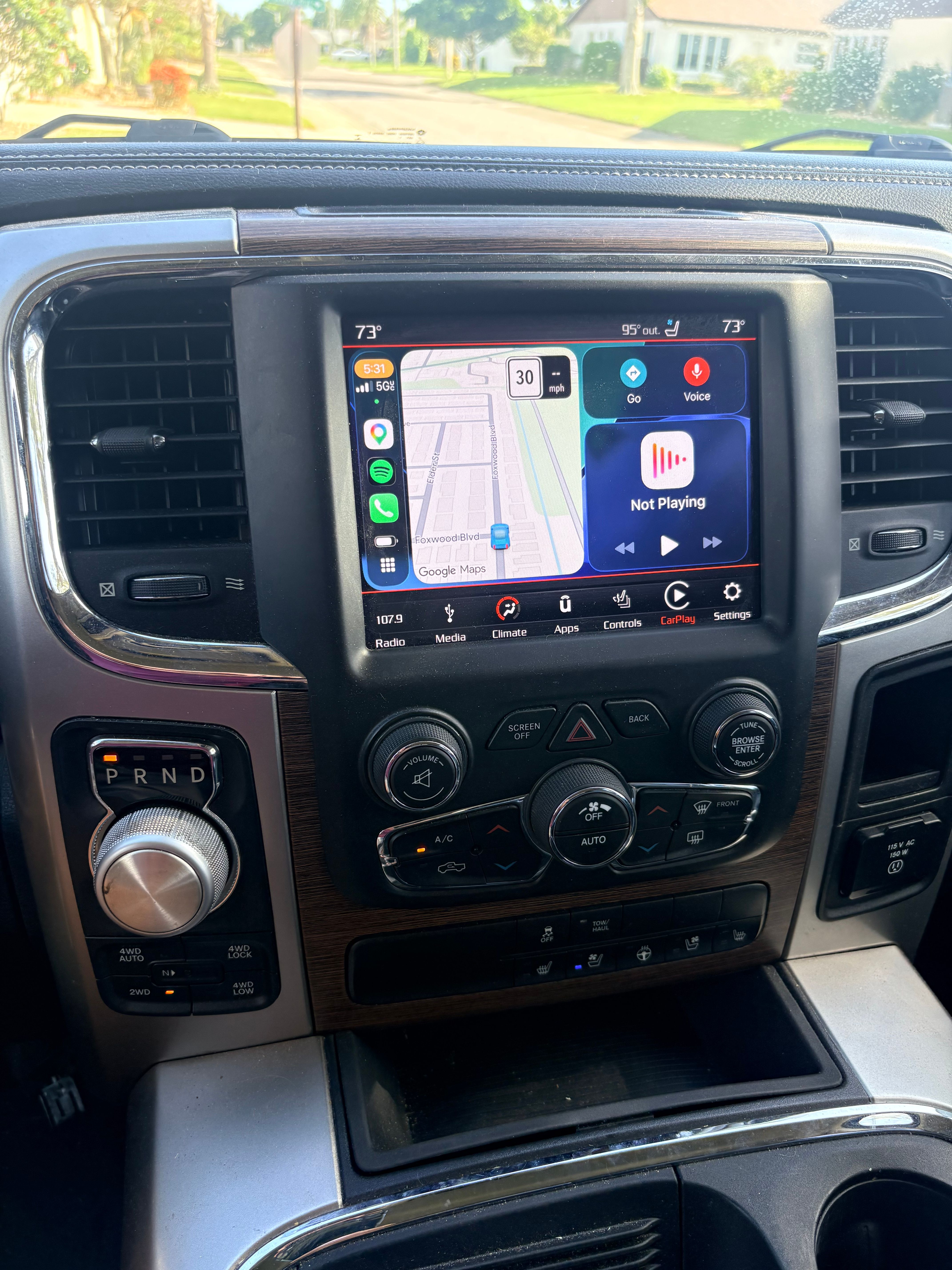 Used 2018 RAM 1500 Laramie w/ Cold Weather Group AWD/4WD image 10