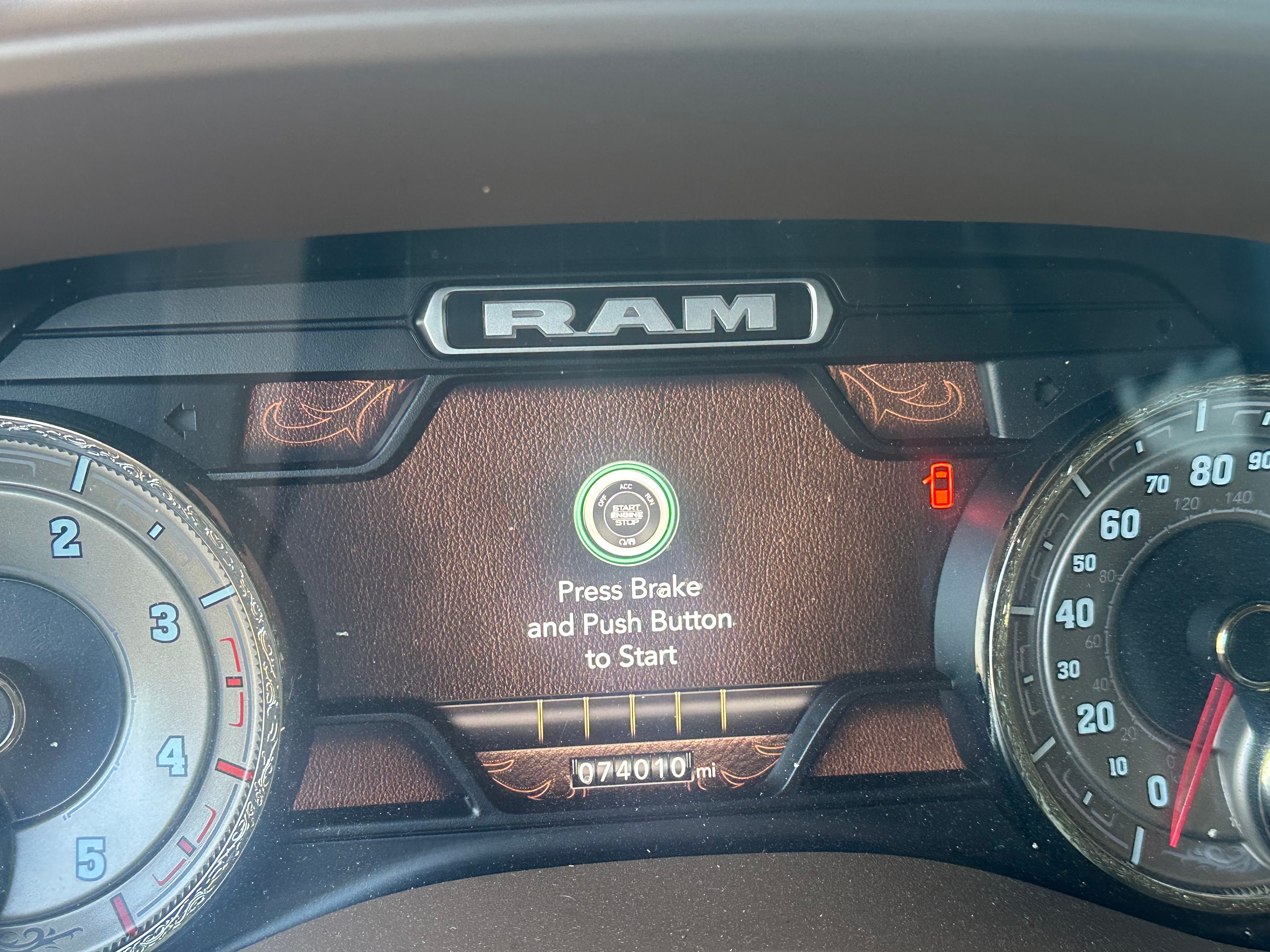 Used 2022 RAM 3500 Limited AWD/4WD image 26
