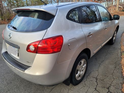 Used 2011 Nissan Rogue S image 24
