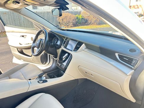 Used 2019 INFINITI QX50 Luxe w/ Cargo Package AWD/4WD image 13