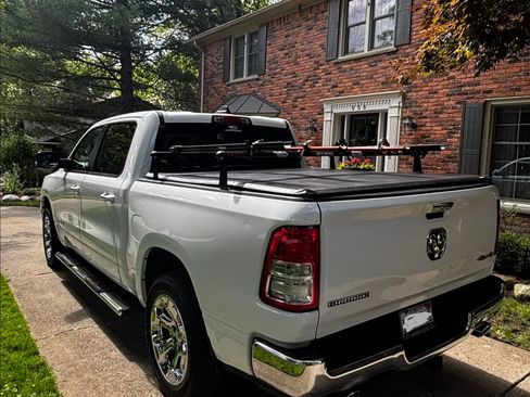 Used 2019 RAM 1500 Big Horn AWD/4WD image 15