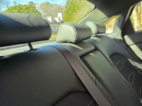 Used 2023 Kia Forte GT-Line w/ GT-Line Technology Package image 10