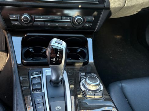 Used 2013 BMW 535i xDrive Sedan image 4