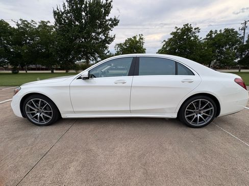Used 2019 Mercedes-Benz S 560 Sedan image 1